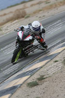 media/Sep-21-2025-Race Pace (Sun) [[98bf33ef95]]/Verified/5-Turn 15 Inside (930am)/